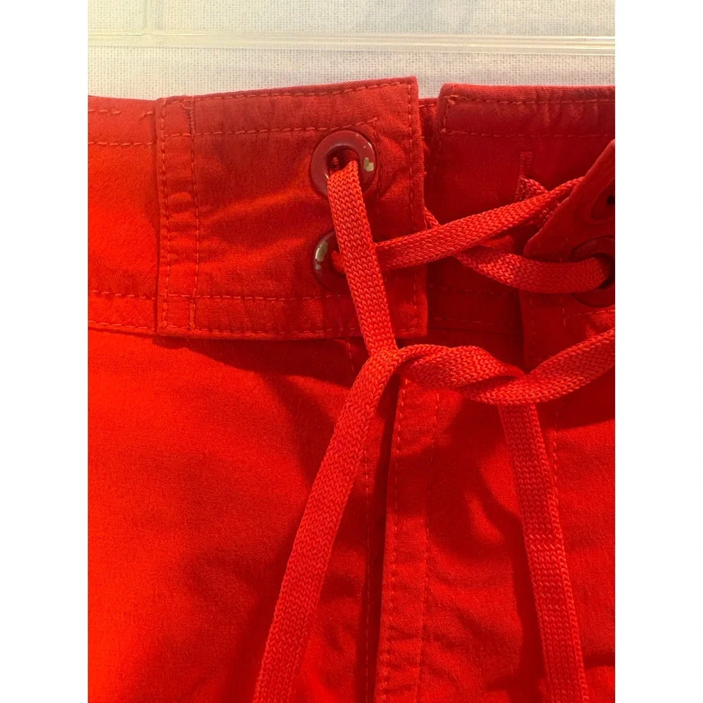 The North Face Mens Red Microfiber Board Shorts Swim‎ Trunks Size 38 Flat Front